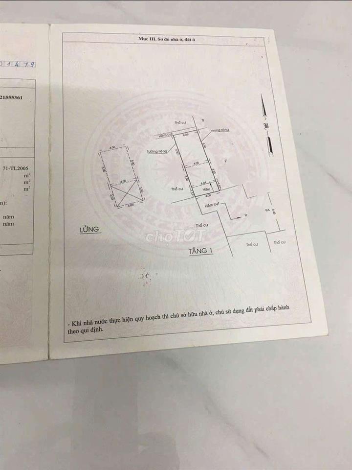 nhà cần bán gấp 