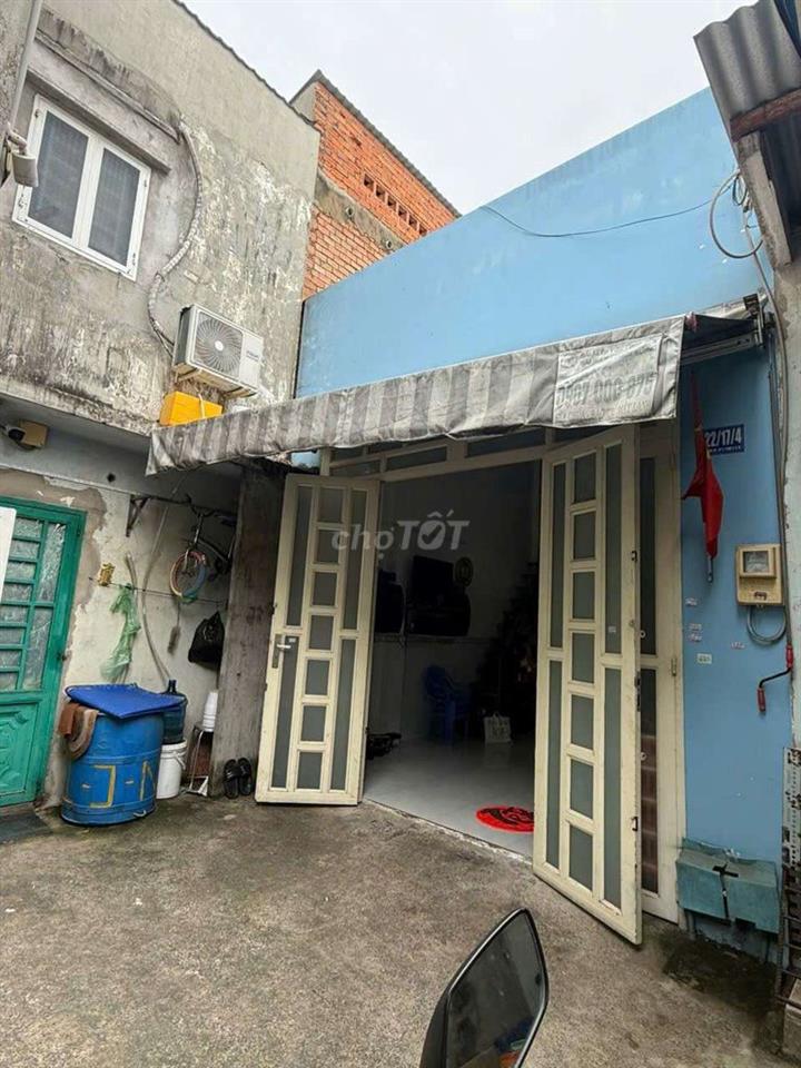 nhà cần bán gấp 