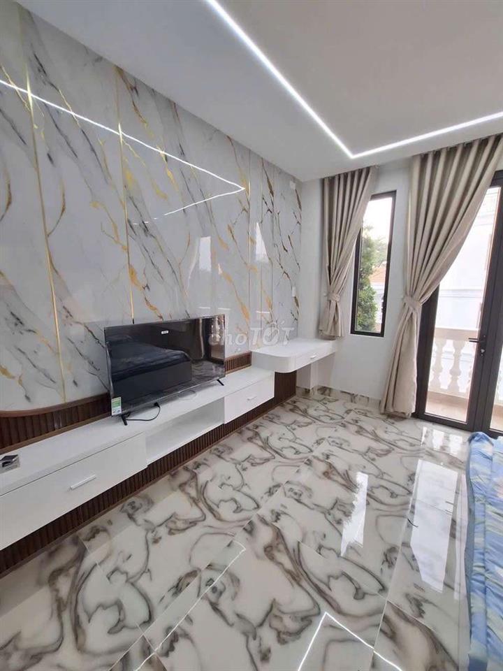 Nhà khu đồng bộ có thang máy 1 sẹc hương lộ 2 dt 4x19m lửng 3 lầu 5pn.
