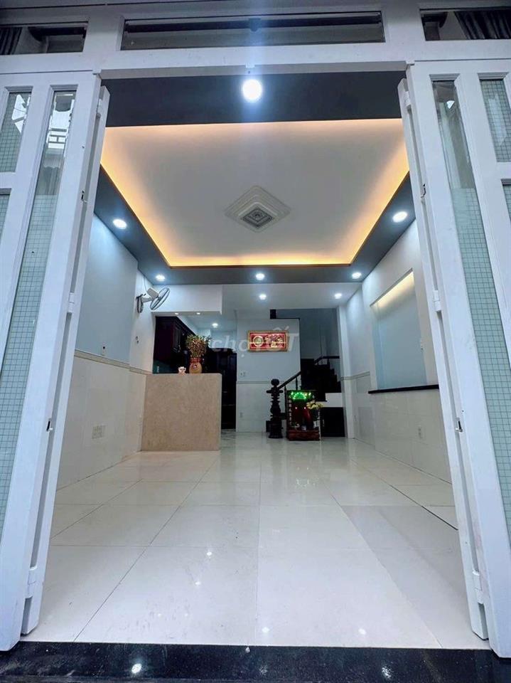 Nhà 4x10m 4 tấm đường 18b gò xòai-mã lò gần lê văn quới