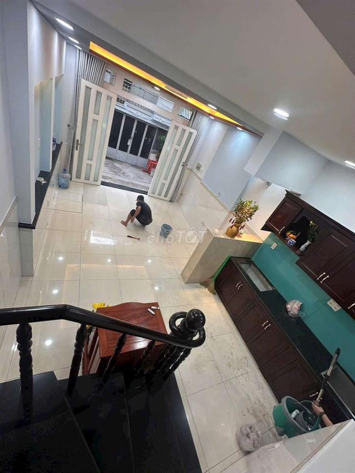 Nhà 4x10m 4 tấm đường 18b gò xòai-mã lò gần lê văn quới