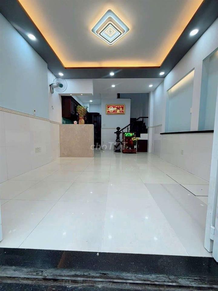 Nhà 4x10m 4 tấm đường 18b gò xòai-mã lò gần lê văn quới