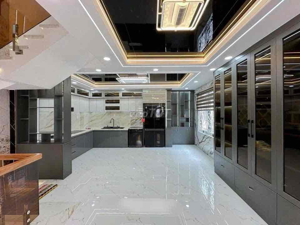 NHÀ GÓC CỰC ĐẸP