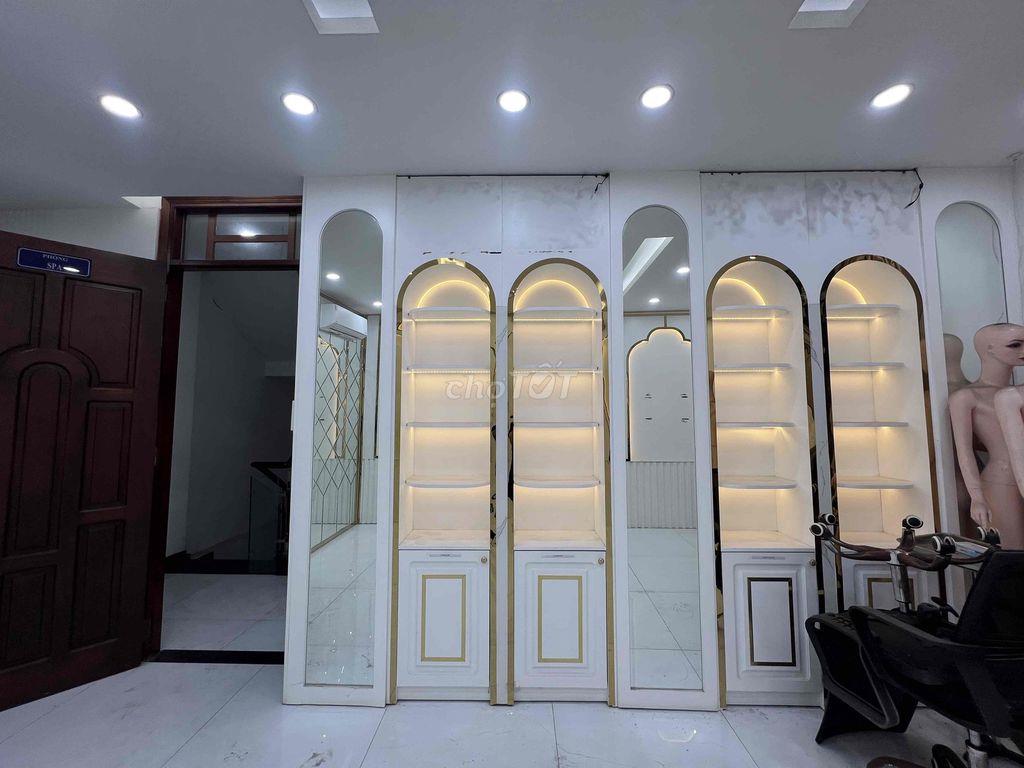 NHÀ MẶT TIỀN KINH DOANH