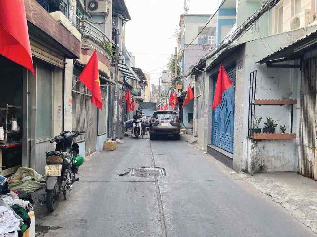 NHÀ MẶT TIỀN KINH DOANH