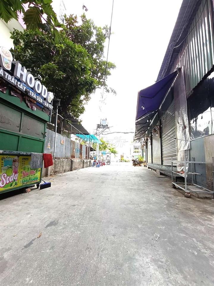 Bán Nhà Đg 6 m An Dương vương , BT
