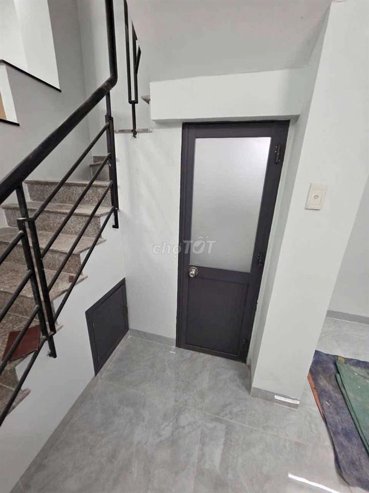 Bán nhà 1/ Nguyễn văn Luông , p11 quận 6