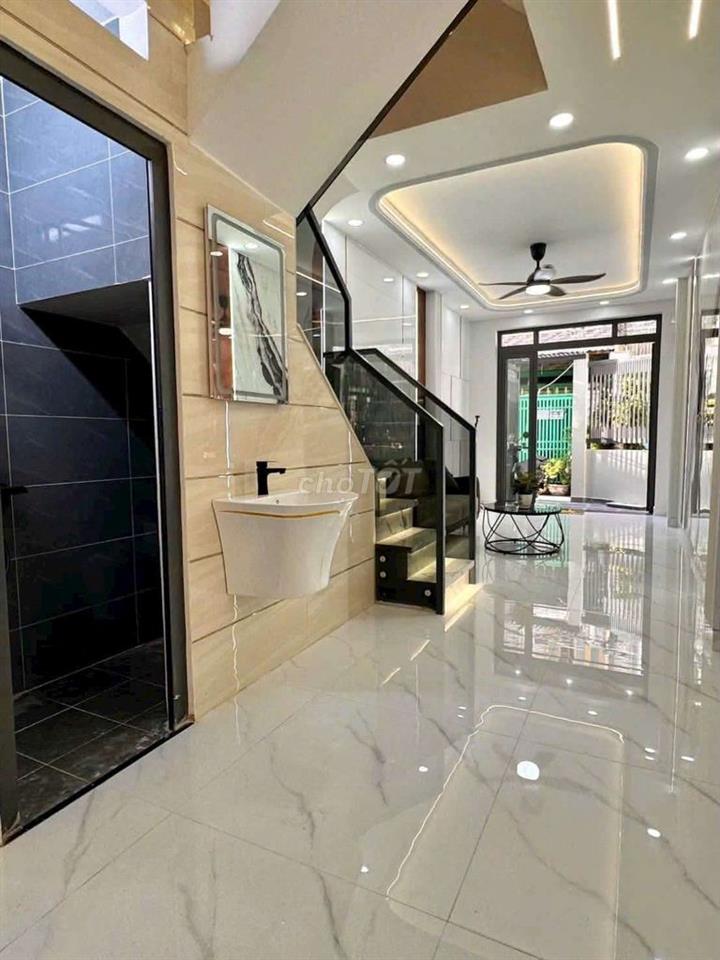 Bán nhà hẻm 3 m , Bến phú Lâm , p9 Quận 6