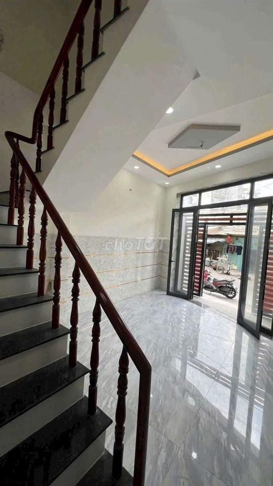 Mặt tiền Lý Đạo thành , p16 Q8