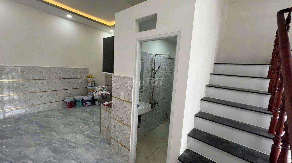 Mặt tiền Lý Đạo thành , p16 Q8