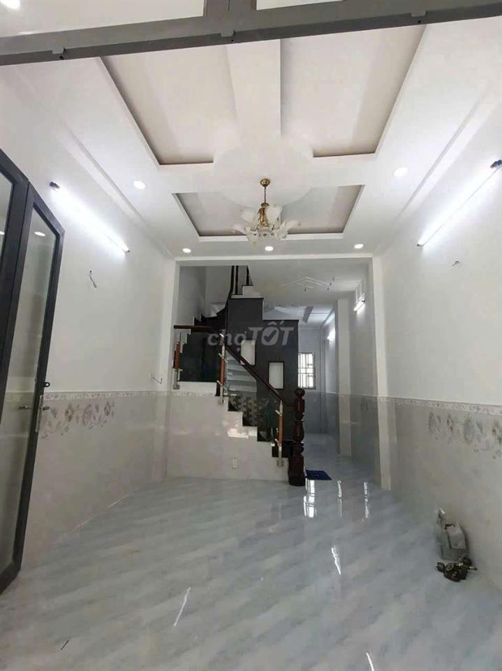 Bán nhà hẻm 338 , phú Định , p16 Q8