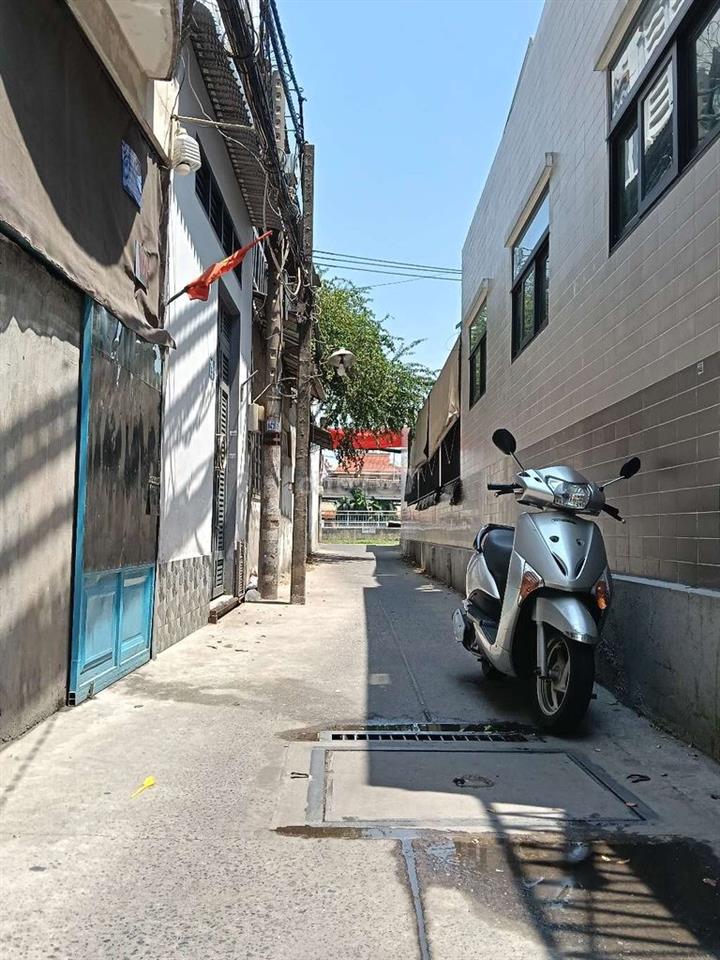 Bán nhà hẽm 3 m nhà 1/  phú Định , p16 Quận 8 ,