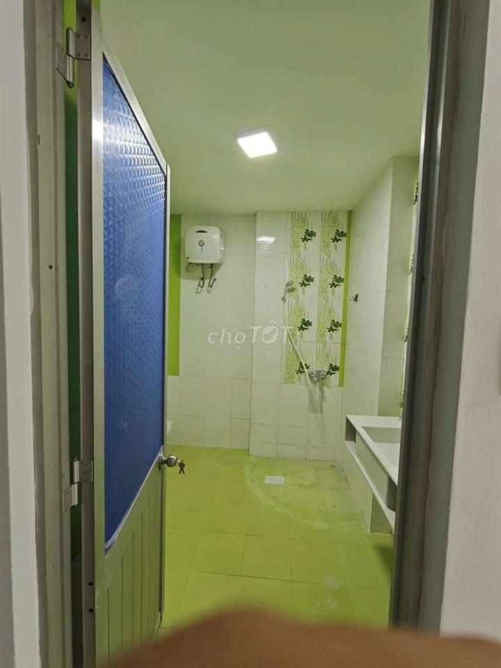 Mặt tiền Trần văn kiểu ( p11 Q6)