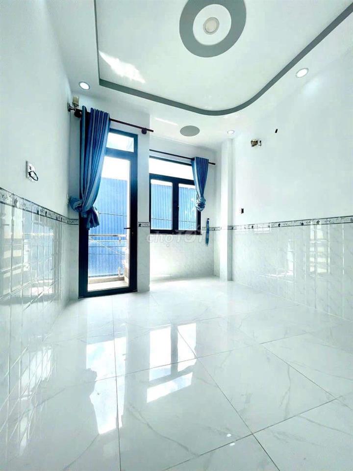 Bán nhà hẻm 4 m , phú Định , p16 Quận 8