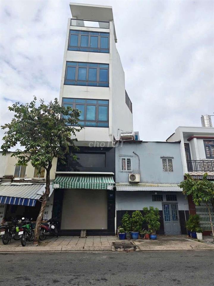 Mặt tiền đg số 9  Phạm văn chí Quận 6