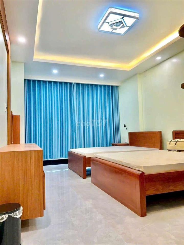 Nhà thuê Mặt tiền đg 74 Bình phú Q6