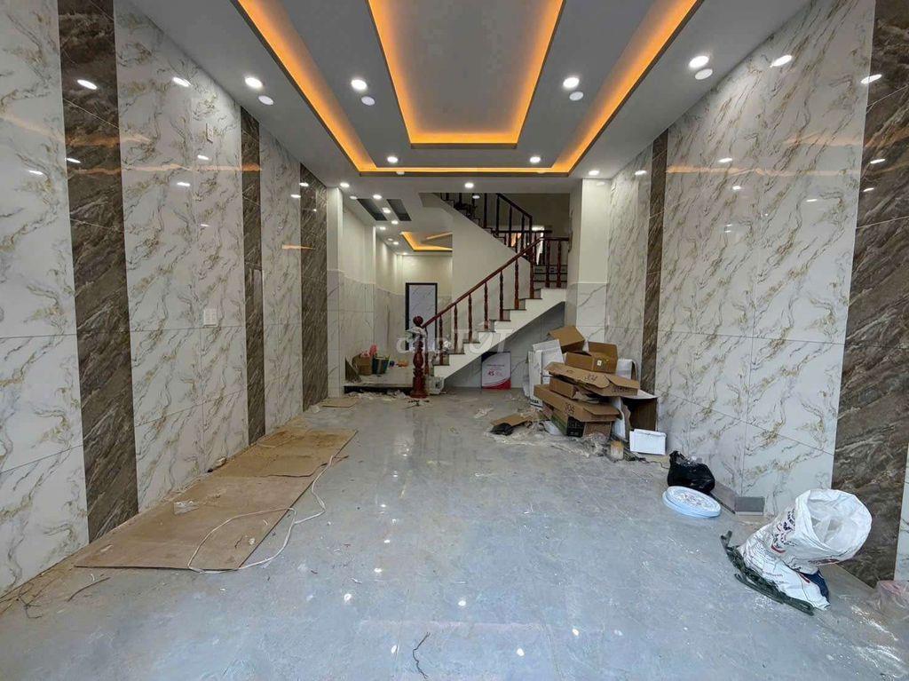 Bán nhà Hẻm 1 / Phú Định , p16 Q8