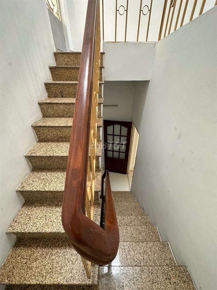 Mặt tiền phố ẩm thực p13 Q6