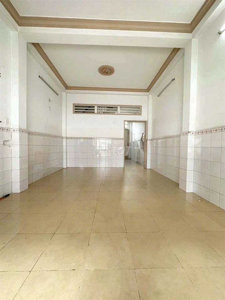 Mặt tiền phố ẩm thực p13 Q6