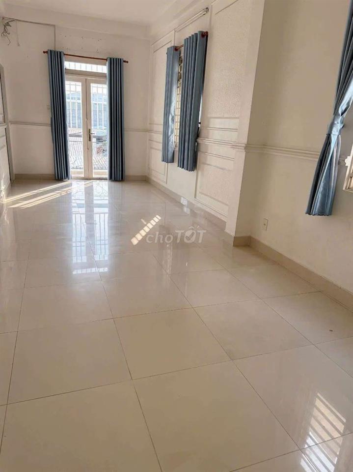 Nhà thuê Hem 4 m An dương vương , an lạc BT
