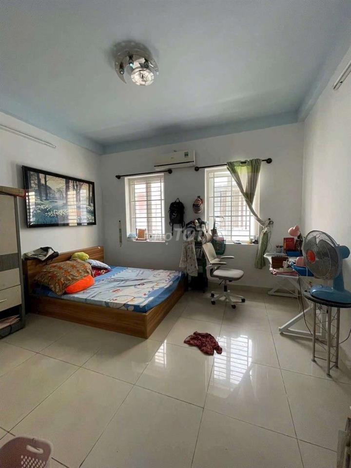 Nhà thuê Hem 4 m An dương vương , an lạc BT