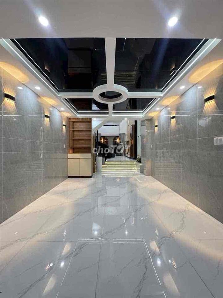 Lê Văn Quới ( Bình Tân ) - Nhà 5 Tầng Đẹp Như Ngọc Trinh - DT 4 x 15m