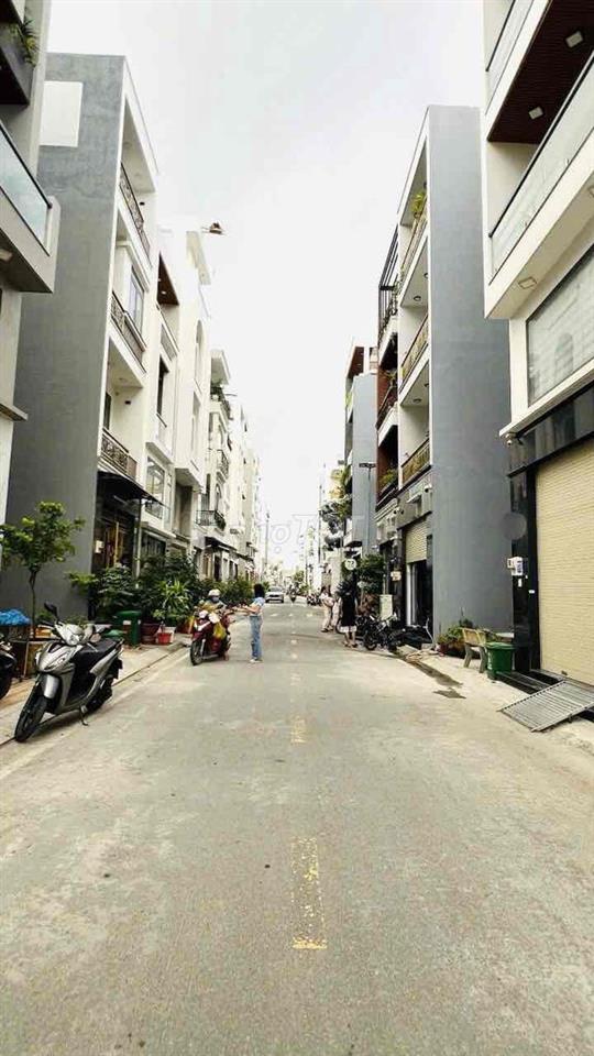 🏡 Lê Văn Quới ( Bình Tân ) - Nhà 5 Tầng - DT 72m2 - Giá 7Tỷ050TR
