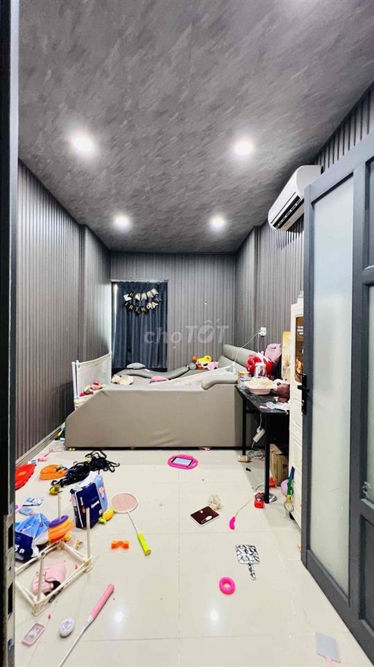 💯Chủ kẹt Bán Gấp Nhà 2 Tầng, Giá 4Tỷ 090TR, Hẻm Xe Hơi Đậu Cửa, DTS 72