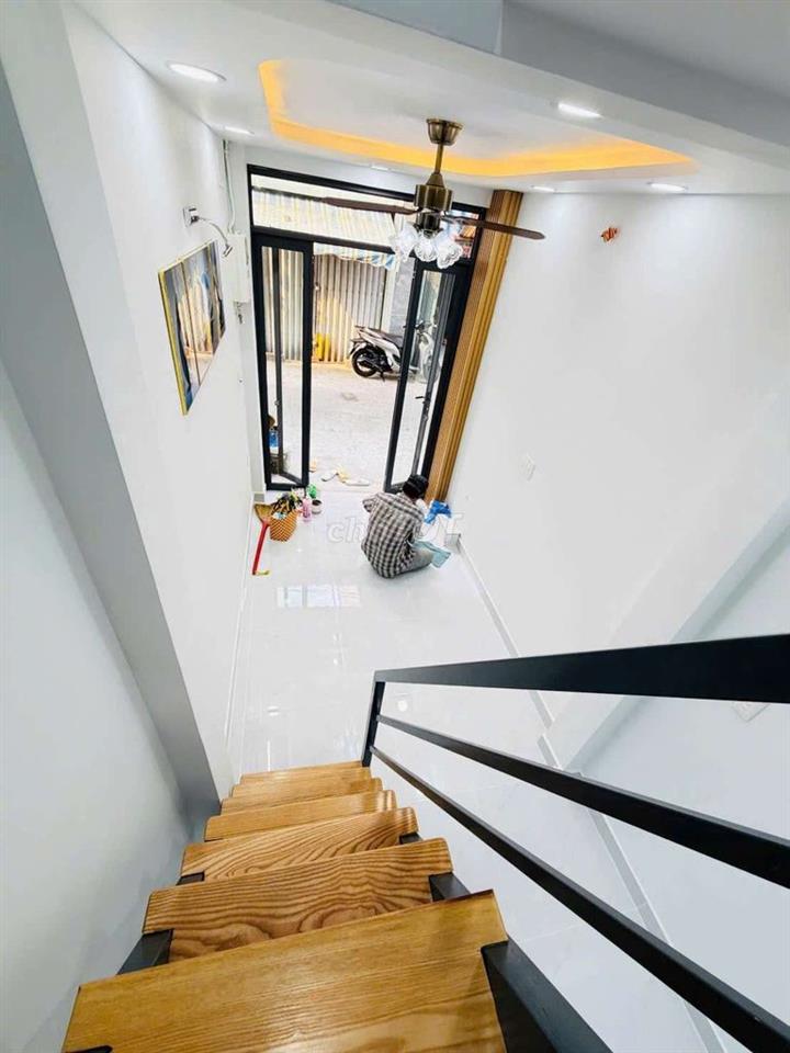 HẺM 3,5M TÔ HIẾN THÀNH P 13, Q10, SHR GIÁ 2,78 TỶ.