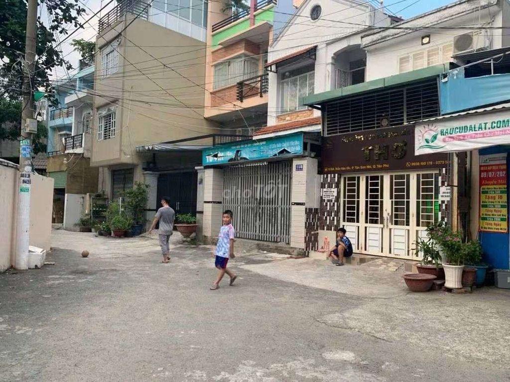 HẺM XE HƠI 6M TRẦN VĂN ƠN DT LỚN 500M2 