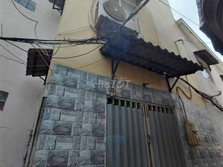 NHÀ NHỎ NGAY NGÃ 4 BÌNH TIÊN - PHẠM VĂN CHÍ