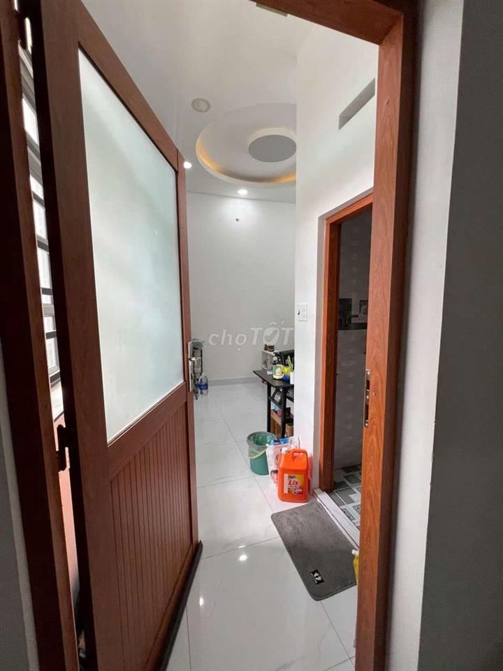 NHÀ HẺM TỈNH LỘ 10, GIÁP RANH QUẬN 6