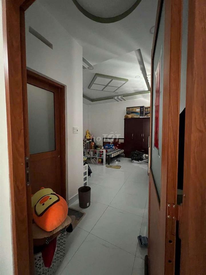 NHÀ HẺM TỈNH LỘ 10, GIÁP RANH QUẬN 6