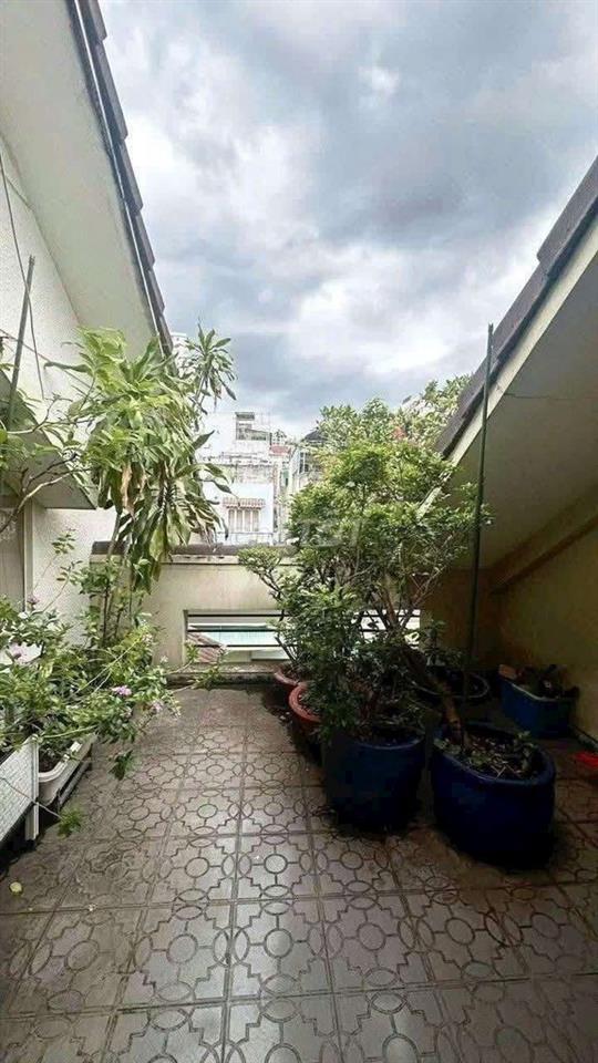VILLA MẶT TIỀN ĐƯỜNG SỐ KHU BÌNH PHÚ 2