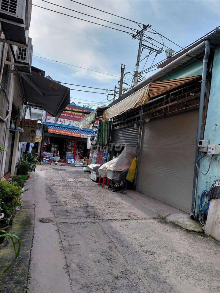 NHÀ DẠNG BIỆT THỰ CŨ HẺM 8M BÌNH THÀNH