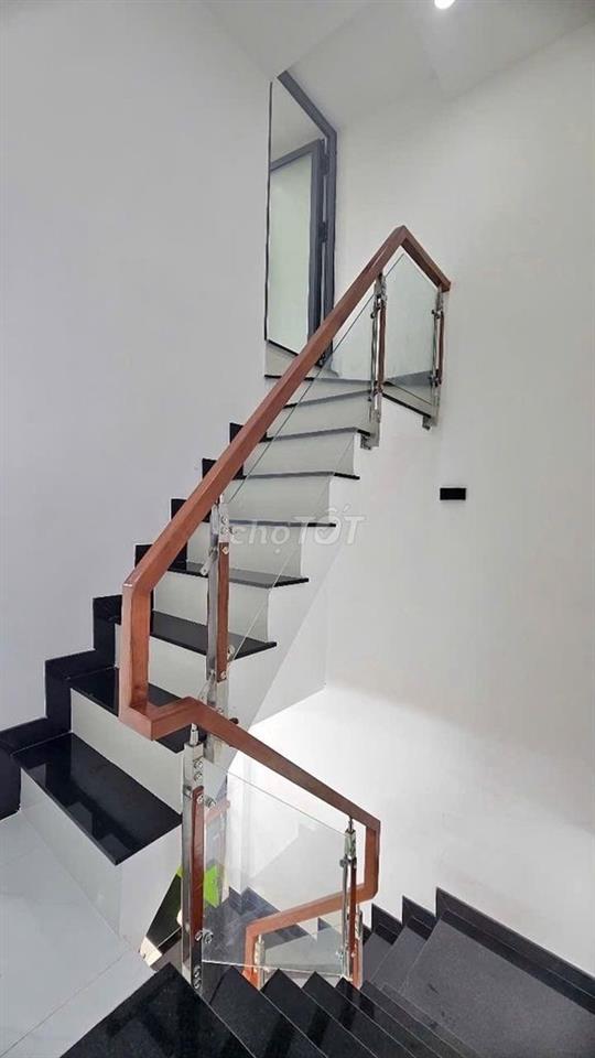 Bán nhà Mặt Tiền khu kênh Nước Đen, 52m2, 4x13m, 2 tầng, 3PN,đường 10m