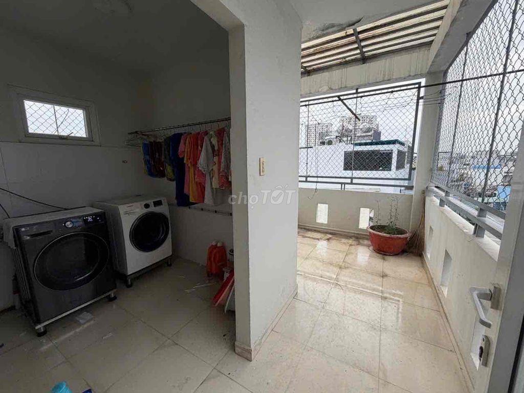 bán nhà 3 Mặt Tiền Bà Hom, 70m2, 5x14m, 4 tầng, 4pn, 5wc, sân thượng