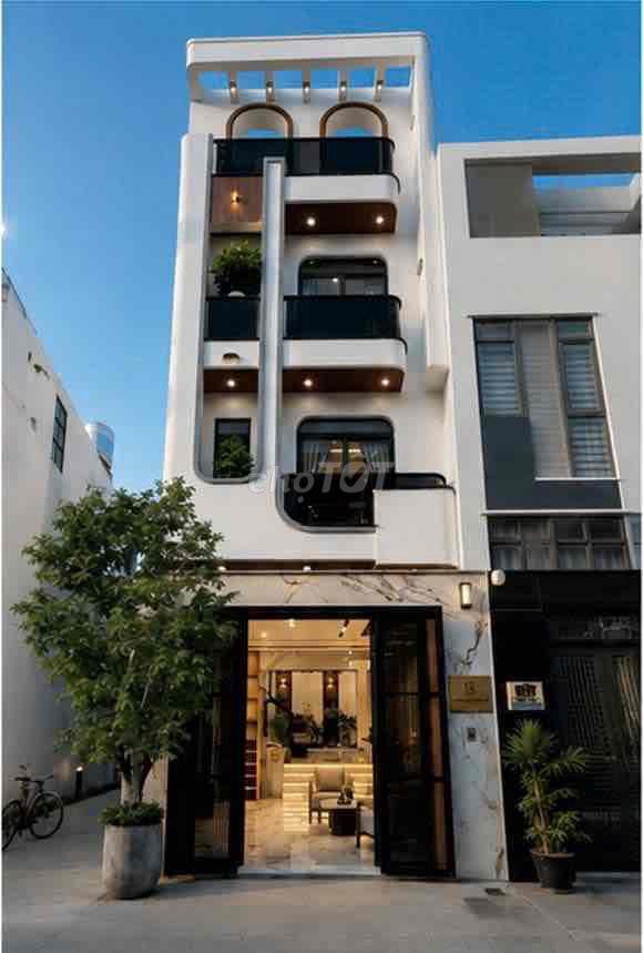 Bán nhà mặt tiền Hoà Bình -Đầm Sen, 60m2, 4x15m, 4 tầg, 4pn, đường 12m
