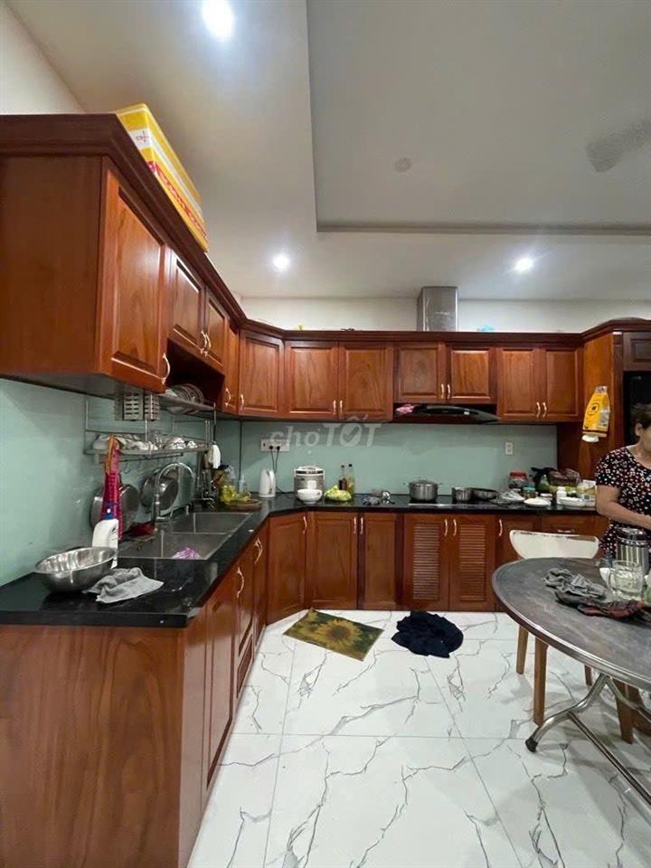 Bán nhà Gò Xoài, 100m2, ngang 5x20m, 4 tầng, 5PN, 3WC, hẻm Ô TÔ 6m, TL