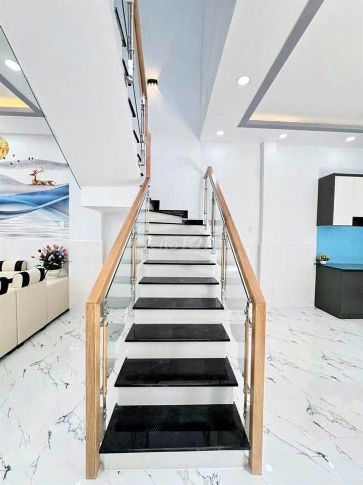 Bán Nhà Mặt Tiền khu Gò Xoài, 60m2, 4x15m, 3 Tầng, 3PN, đường Ô TÔ  8m
