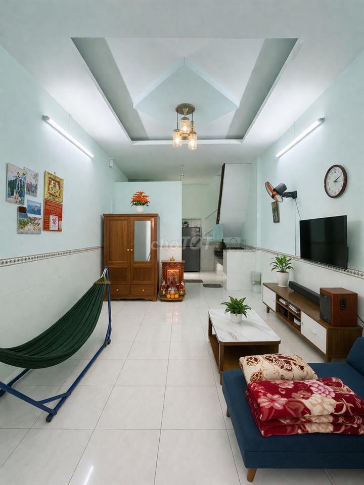 Bán nhà Kênh Nước Đen, 24m2, 3x8m, 2 tầng, 2PN, hẻm thông, kế trườg TH