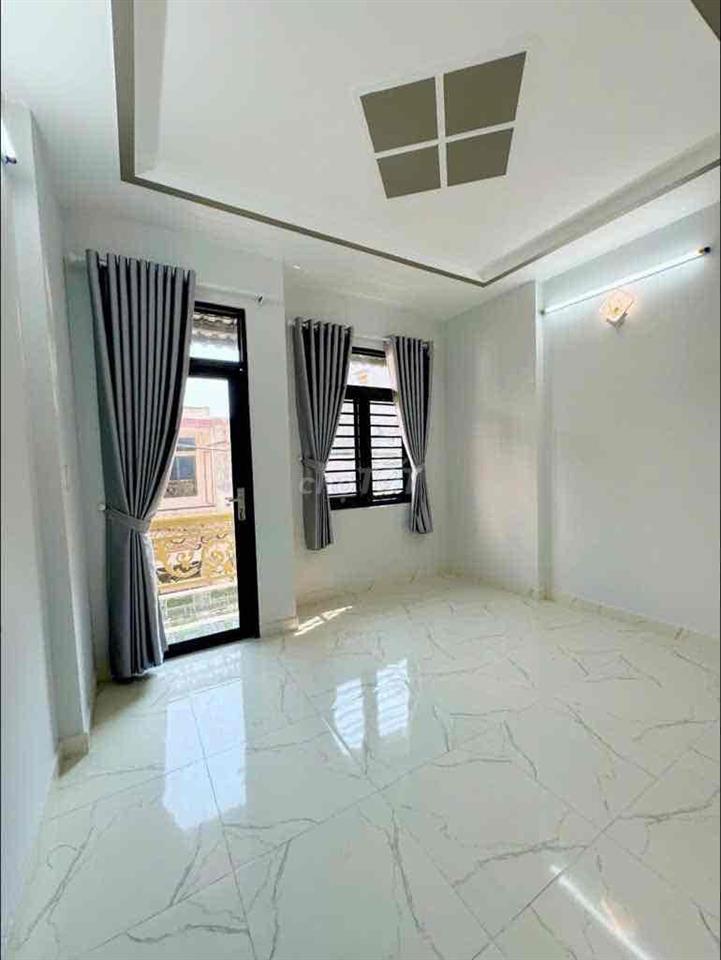 bán nhà Lê Văn Quới, 40m2, 4x10m, 2 tầng, 2pn, hẻm ô tô thông, giá TL