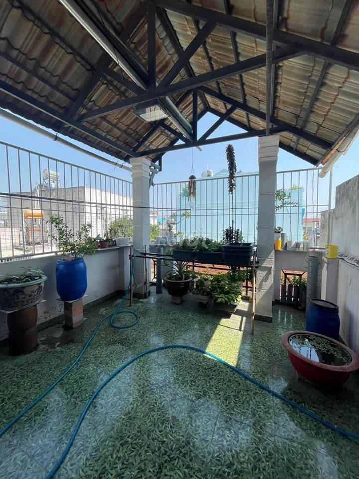 Bán nhà Nguyễn Thị Tú, 52m2, 4x13m, 3 Tầng, 3PN, sân thượng, hoàn công