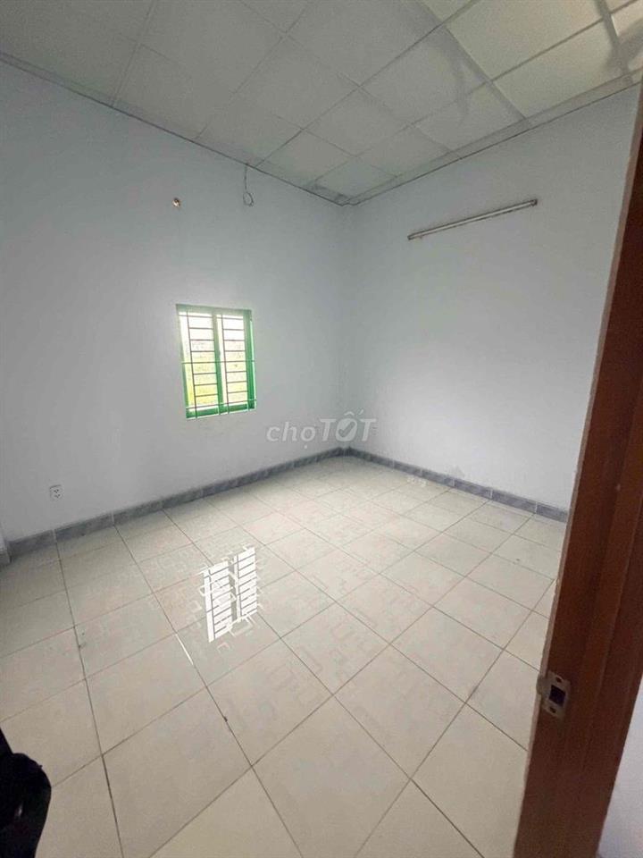 Bán nhà kế Tân Kỳ Tân Quý, 40m2, 4x10m, 2PN, hẻm ôtô 6m, sổ hồng riêng