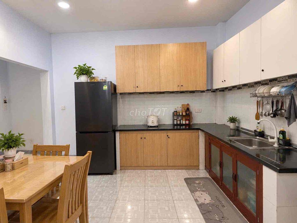 Bán nhà kế Tân Kỳ Tân Quý, 40m2, 4x10m, 2PN, hẻm ôtô 6m, sổ hồng riêng