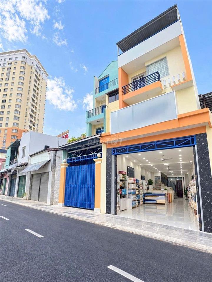Bán nhà Mặt tiền Chợ Tô Ký, 110m2, ngang 5x22m, 4 Tầng, 9 PN, 4WC, TL
