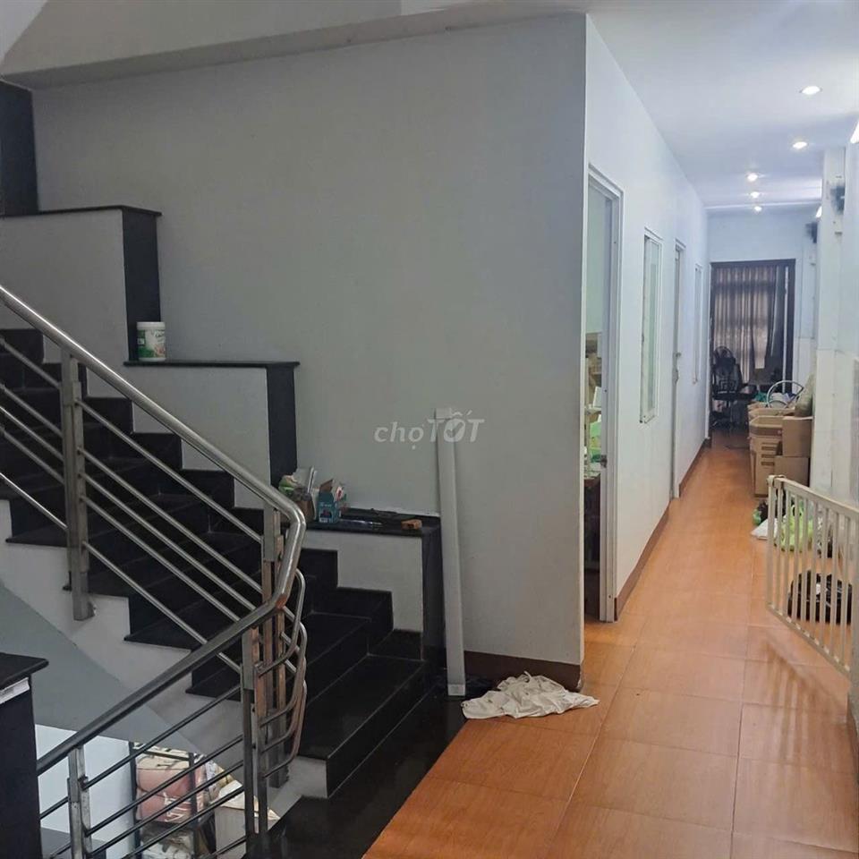 Bán nhà Mặt tiền Chợ Tô Ký, 110m2, ngang 5x22m, 4 Tầng, 9 PN, 4WC, TL