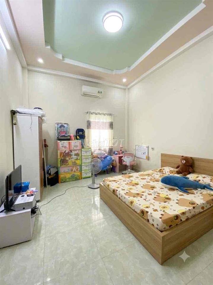 bán nhà Lê Trọng Tấn ND, 80m2, 4x10m, 3 tầng, 4PN, hẻm ÔTÔ 6m thông,TL