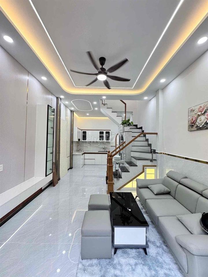 Bán nhà Lê Văn Quới, 2 tầng, 4x12m, 3PN, hẻmô tô 5m, nhà mới full NT