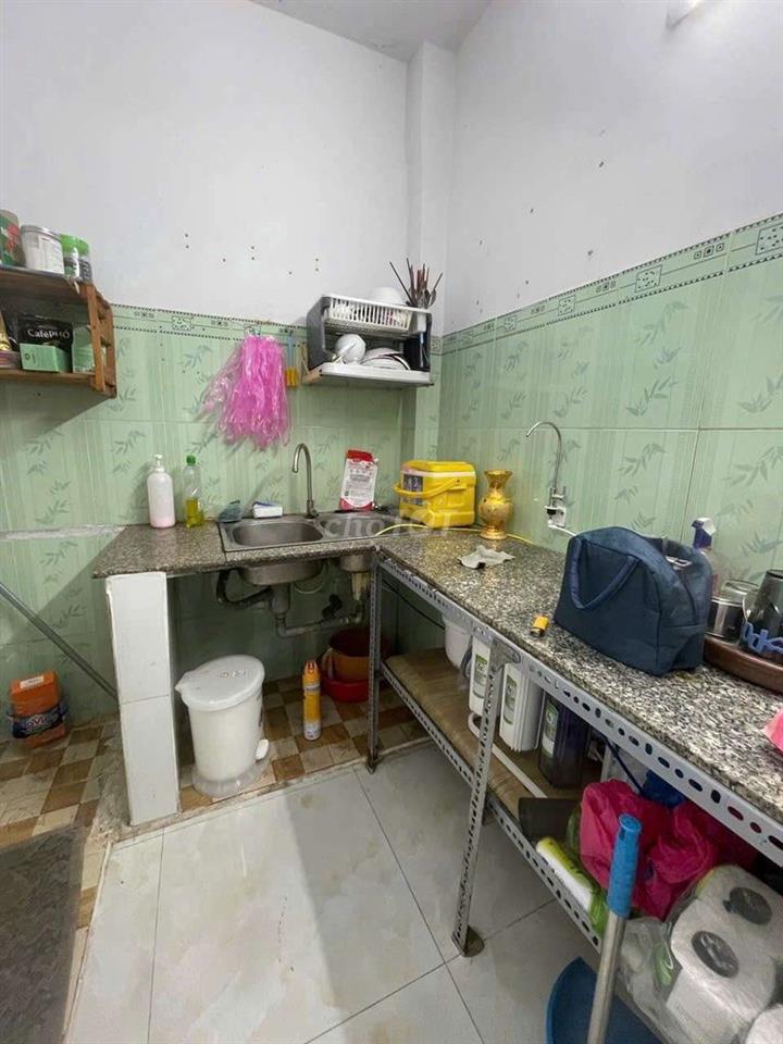 Nhà nát 38/ Đg 18B P.BHHA 8x9= 65 m2 4tỷ 050 hẻm 4m